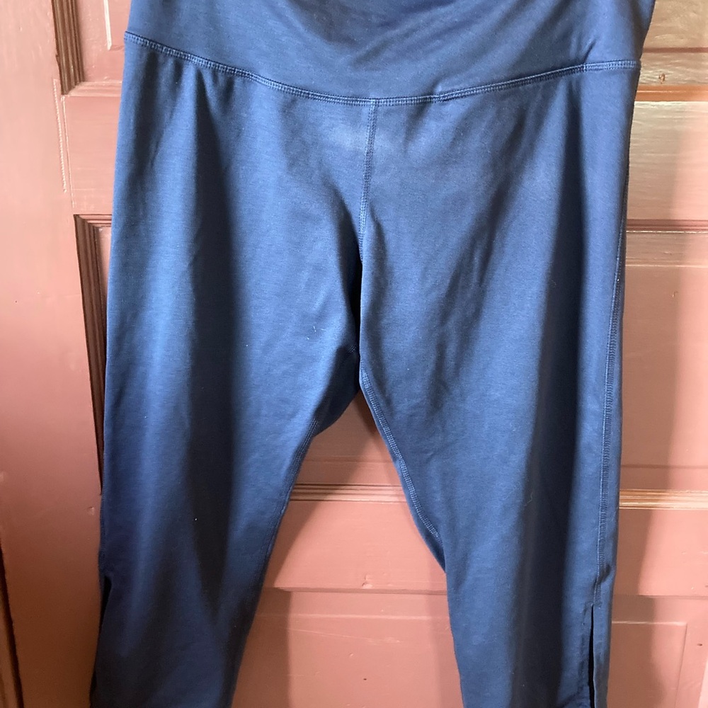 C9 by Champion cropped leggings Size XL